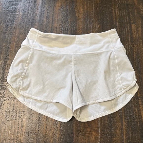 Lululemon White Speed U Shorts Size 6 Tall - Picture 8 of 8